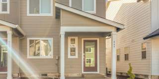 New Townhome 3 Bedroom Available now in Smith Creek Neighborhood Gallery 1