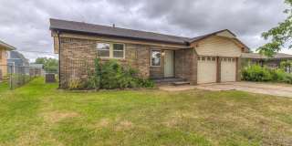 Beautiful Yukon 3 bed Rent House Gallery 1