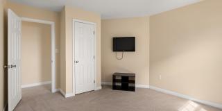 3563 NARRAGANSETT Avenue Gallery 24
