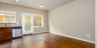 Garage, Backyard, 3 Bedroom - Now Leasing Gallery 7
