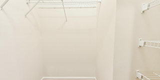 42485 REGAL WOOD Gallery 27