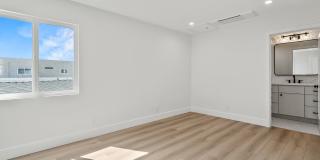 Balboa Blvd (913) Gallery 14