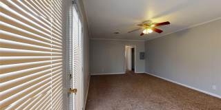 3252 CHELTENHAM Drive Gallery 12