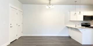 Spacious Condo Near Primary Children’s Hospital! Gallery 5