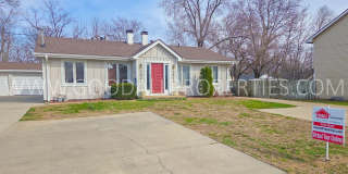 2 Bedroom One Bath Duplex with detached garage Gallery 1