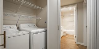 1800 Eastlake Apts (Scenic) Gallery 30