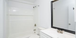 494 Romano St Gallery 43