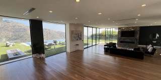 2110 Hercules Dr Gallery 13