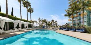 13700 Marina Pointe Dr Gallery 26