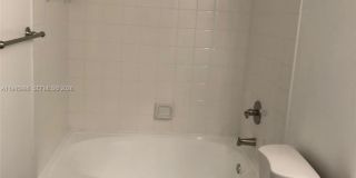 101 SW 117th Ave Gallery 8