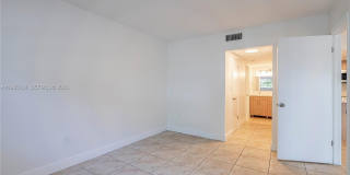 995 SW 84th Ave Gallery 7