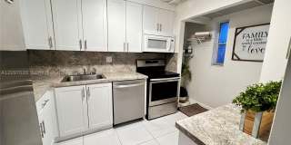 8060 Fairview Dr Gallery 1