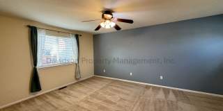 Gorgeous 5 Bedroom House in Stetson Hills Gallery 12