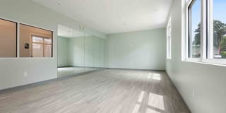 Hunters Pointe Gallery 14