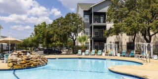 The Legend Gallery 2