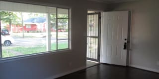 1868 Saint Charles Court Gallery 2