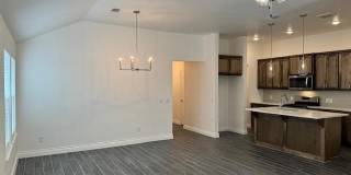 6705 SE 84th Street Gallery 6