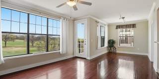 7342 Oak Manor Gallery 13