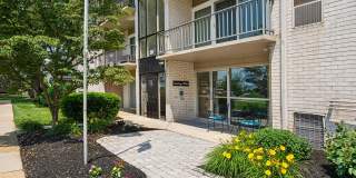 Suburban Park Gallery 24