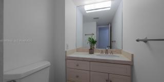 2901 S Bayshore Dr 2901 S Bayshore Dr Gallery 10