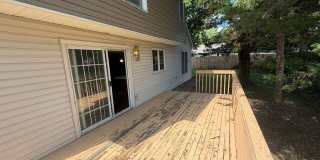 Unique 3BR/2.5BA Southwest Columbia Rental – Near Rock Bridge High! Gallery 26