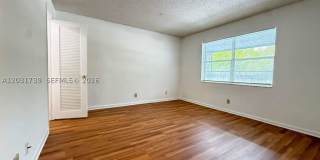 8982 W Sample Rd Gallery 17