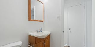 11606 VANTAGE HILL Road Gallery 26