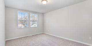 390 Catherine Avenue Gallery 22