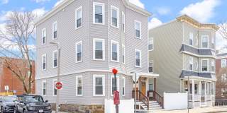 142 Boston Street Gallery 17