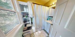 Huge 1 bed with office Gallery 13