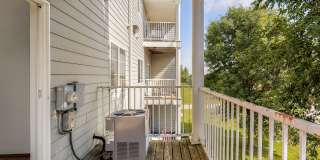Platinum Valley Apartments Gallery 40