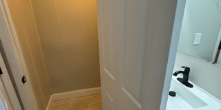 **4/2 BR Single Family home : Available Now Gallery 37