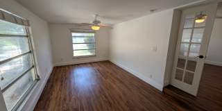 Pompano Beach Rental: 3 Bedrooms + Flexible Den - NO HOA - MOVE IN TODAY! Gallery 10