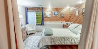 FRISCO ! Furnished! 1 pet negotiable!  An Artist's retreat! Must see. Gallery 16