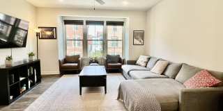 214 South Newkirk Street Gallery 10