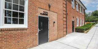 210 E BOSCAWEN ST Gallery 22