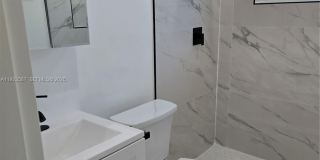 987 NE 145 Gallery 15