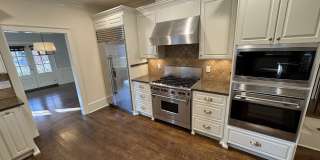 1092 McLynn Avenue NE Gallery 13