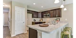 1308 LAKE SHORE Boulevard Gallery 1