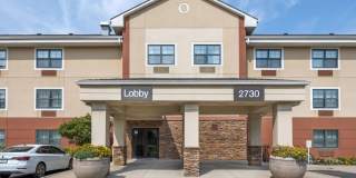 Suites Indianapolis - Airport Gallery 2
