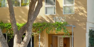 1522 on 6th Gallery 2