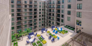 Canal 1535 Gallery 15