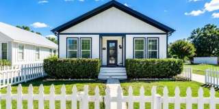 156 Markham Drive Gallery 1