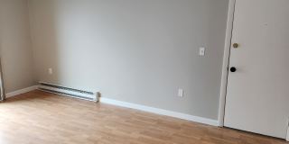 19 Maple Street Gallery 7