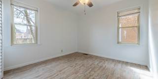 10933 S Avenue H Gallery 10