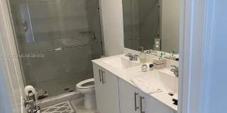728 Southeast 14th Court Gallery 9