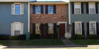 2 Bedroom 1.5 bath Townhome $300 off 1st Month Special Gallery 1