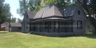 Coming soon! 3 Bedroom 1.5 Bathroom home with a 2 car garage for rent in Winfield! Gallery 1