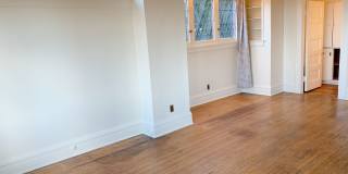 1020 N Garden St Gallery 15