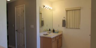 534 White Plains Avenue SW Gallery 14